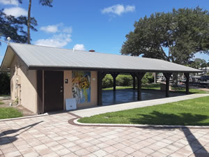 riverside park fishing bridge picnic pavilion and restrooms in palmetto florida